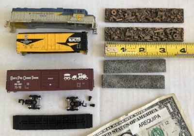 Lot N HO Scale train PARTS boxcar Brachmann Coal top Junk scrap for gondola car