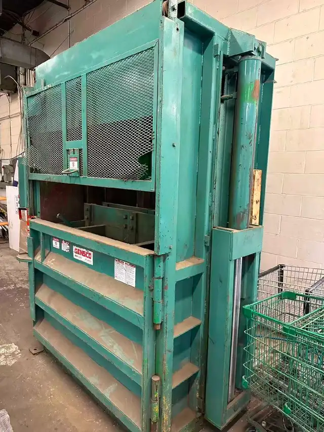 Cardboard Baler machine